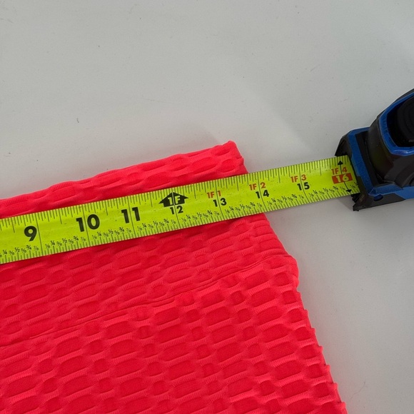 Vibrant High Waist Red Women's Shorts - Picture 5 of 8